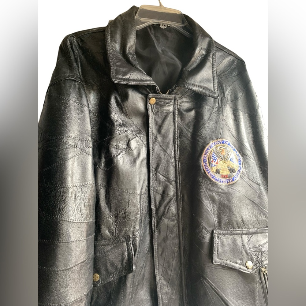 Vintage US Military Patchwork Leather Black Bomber Jacket Department of The Army - Picture 4 of 11